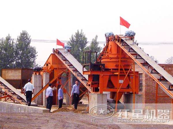 紅星機器專家到現場進行指導